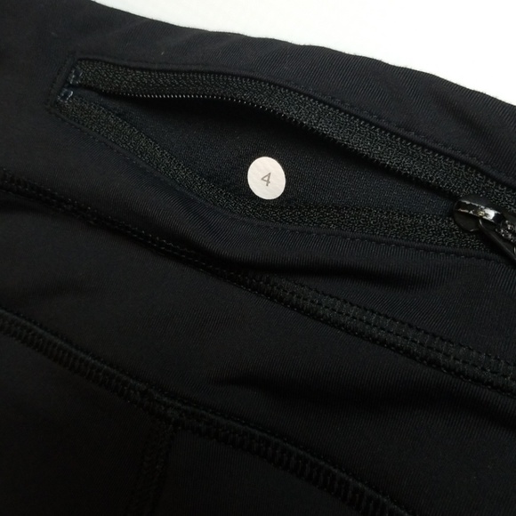 Lululemon capri leggings size 4 - Picture 5 of 8